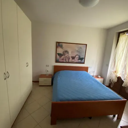 شقة Fronte Lago Casa Vacanze توسكولانو ماديرنو