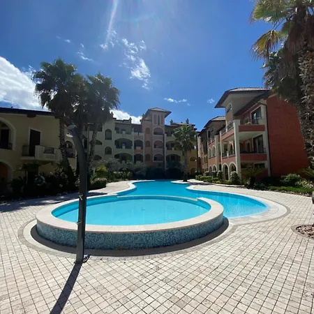 شقة Fronte Lago Casa Vacanze *