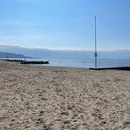 شقة Fronte Lago Casa Vacanze *
